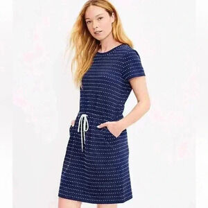 Lou & Grey Women’s Dotted Drawstring Pocket Dress Size Medium